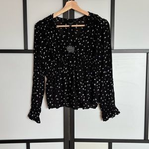 Lucky Brand V-neck viscose long sleeve floral blouse top. Women’s small. NWT